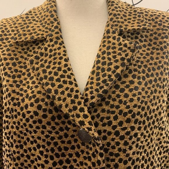 An Indian Summer. Size Medium. Heavy Chenille? Type Jacket. Long Sleeve. DD - Picture 2 of 7